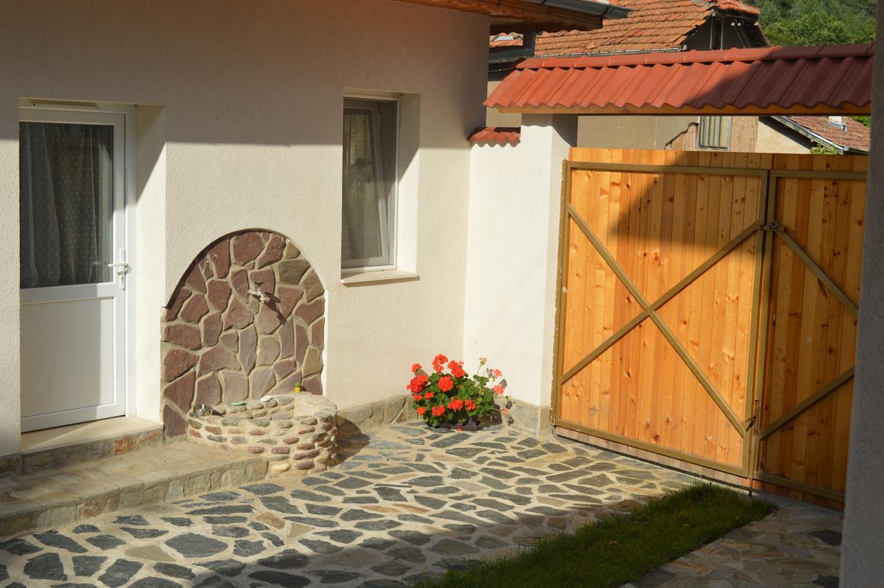 Villa Ani Gorna Kovachitsa Екстер'єр фото
